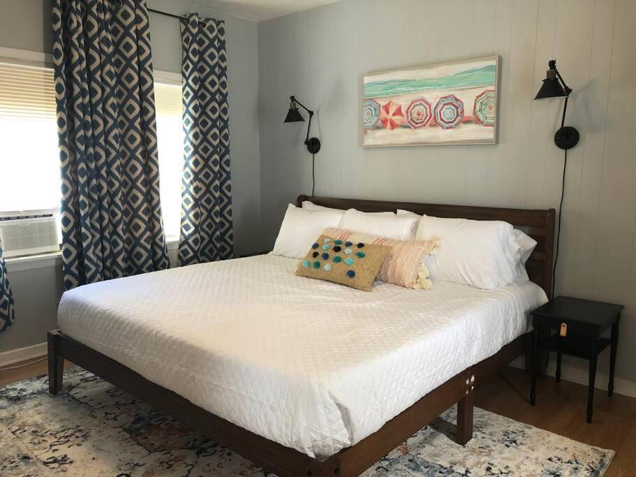 Steps To Beach & Downtown! Cozy Beach Bungalow #1 Lake Worth Beach Bagian luar foto