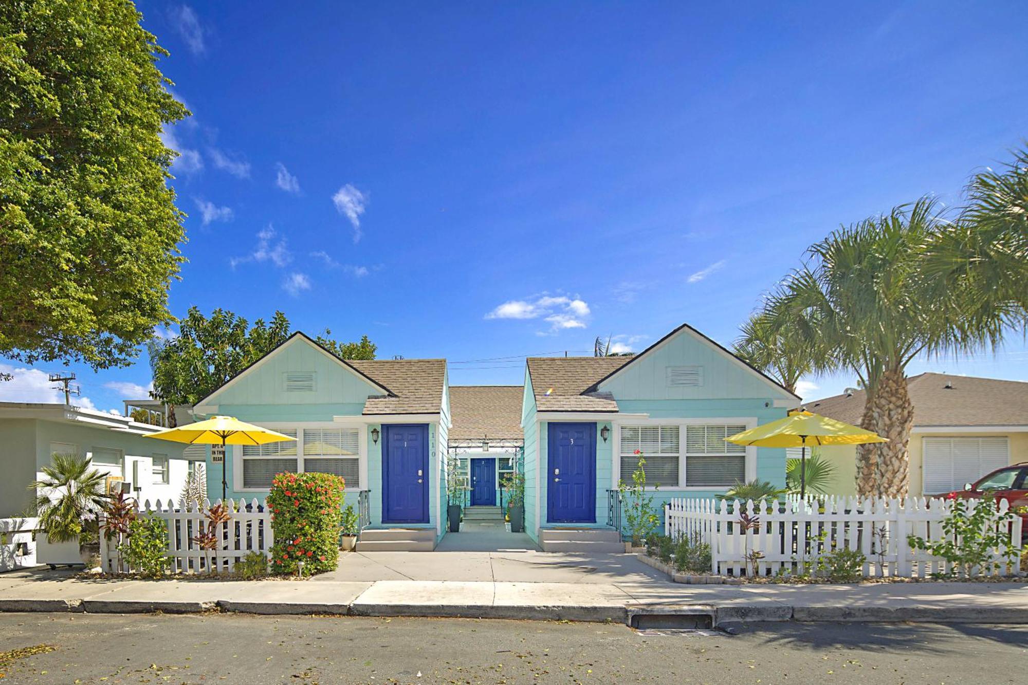Steps To Beach & Downtown! Cozy Beach Bungalow #1 Lake Worth Beach Bagian luar foto