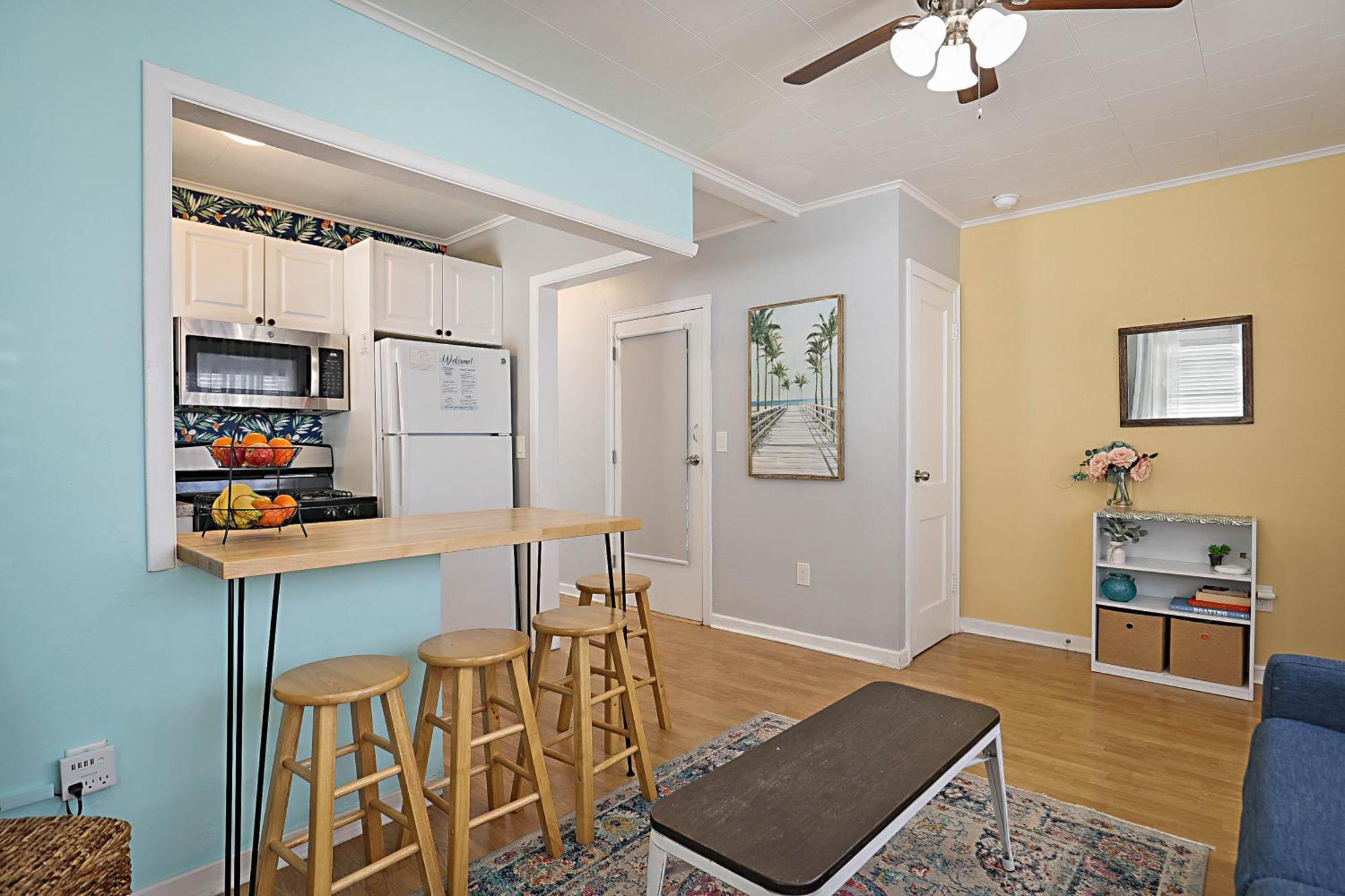 Steps To Beach & Downtown! Cozy Beach Bungalow #1 Lake Worth Beach Bagian luar foto